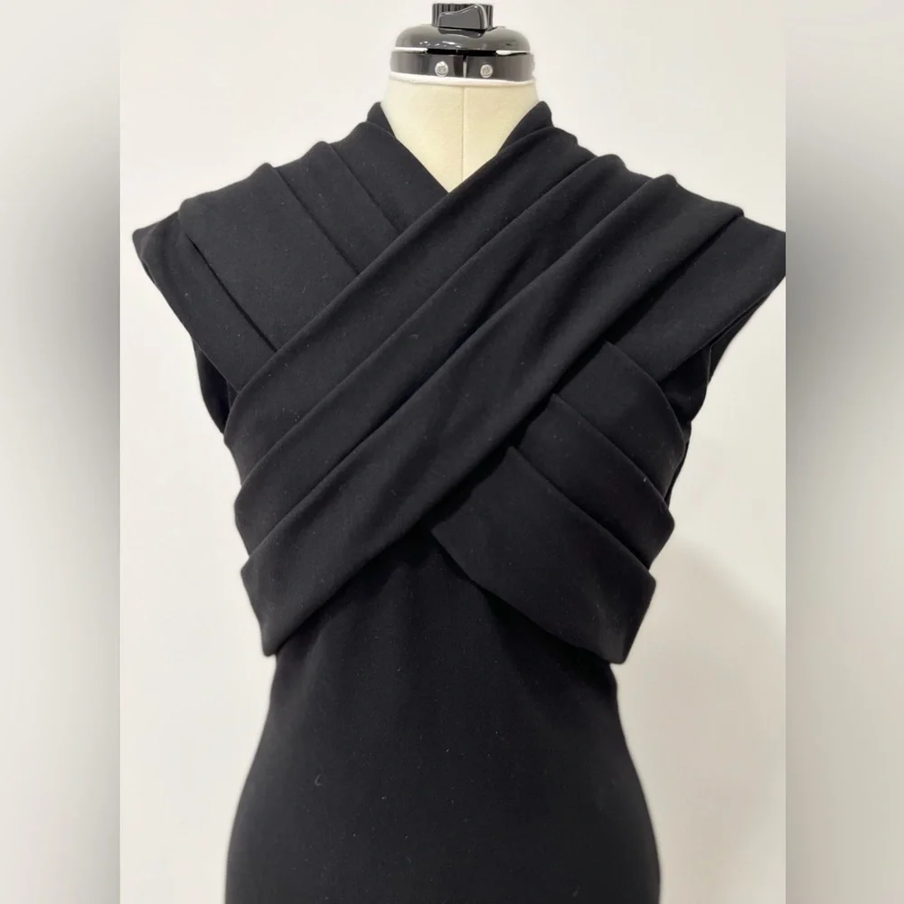 Alexander McQueen Jersey cross front wrap Dress - Picture 3 of 10